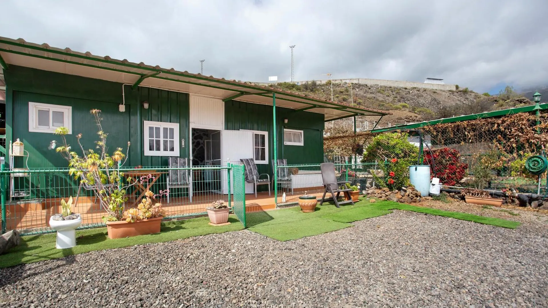 Villa Casa Container Guia De Isora 0*, Guía de Isora